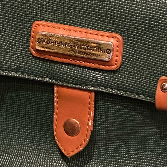 Adrienne Vittadini bag - Picture 13 of 16